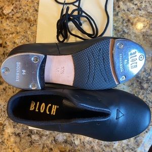 Toddler size 10.5 Bloch “Audeo” tap shoes